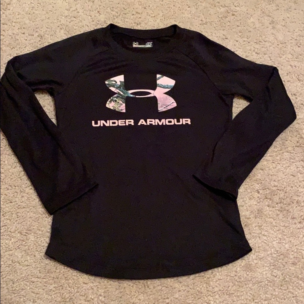 Excellent condition 4T long sleeve shirt